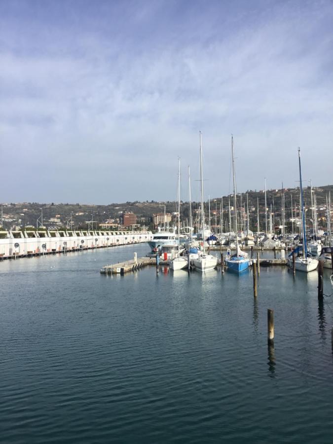 Nalu Seahouse Villa Portorož Exteriör bild